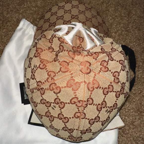 Gucci New York Yankees Hat - Picture 9 of 9